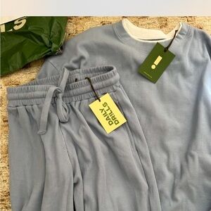 NWT Daily Drills thermal pants set in Mist, XS/S